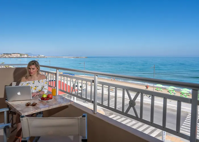 Batis Aero Beachfront Wellbeing 3* Réthimno