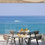 Batis Aero Beachfront Wellbeing
