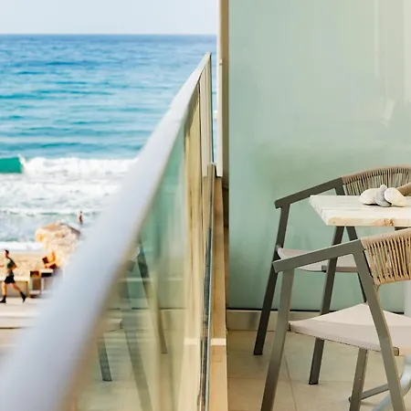Hotel Batis Aero Beachfront Wellbeing