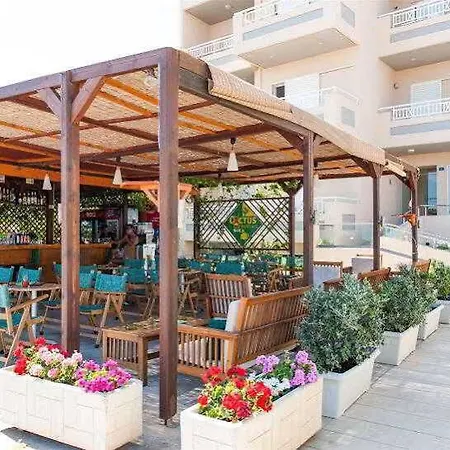 Apart-hotel Batis