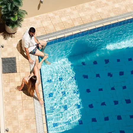 Batis Aero Beachfront Wellbeing Апарт-готель 3*