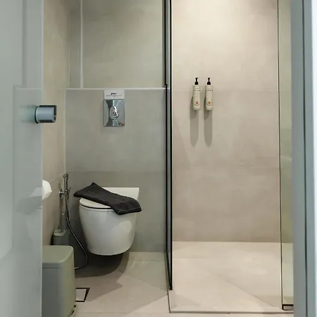 Hotel Batis Aero Beachfront Wellbeing