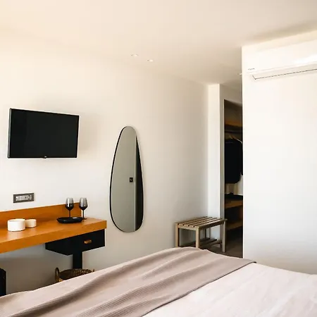 Batis Aero Beachfront Wellbeing Rethymno (Crete)