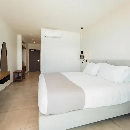 Batis Aero Beachfront Wellbeing Hotel