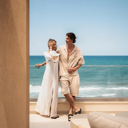 Hotel Batis Aero Beachfront Wellbeing