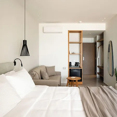 Hotel Batis Aero Beachfront Wellbeing