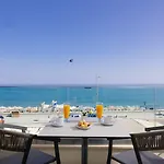 Batis Aero Beachfront Wellbeing Hotel