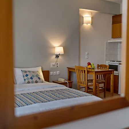 Batis Aero Beachfront Wellbeing 3* Rétino