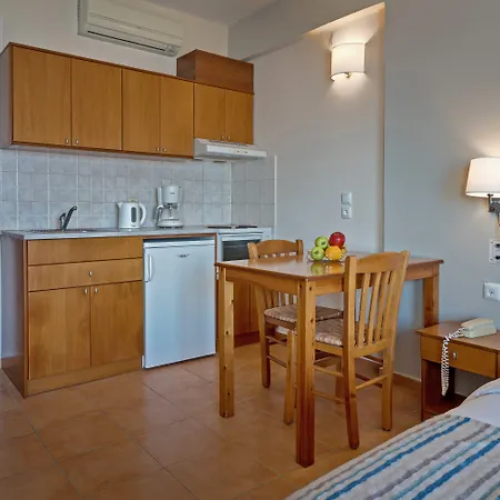 Batis Aero Beachfront Wellbeing Apartahotel 3*