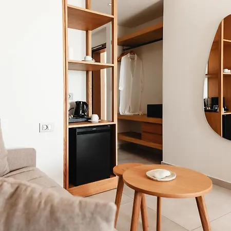 Hotel Batis Aero Beachfront Wellbeing