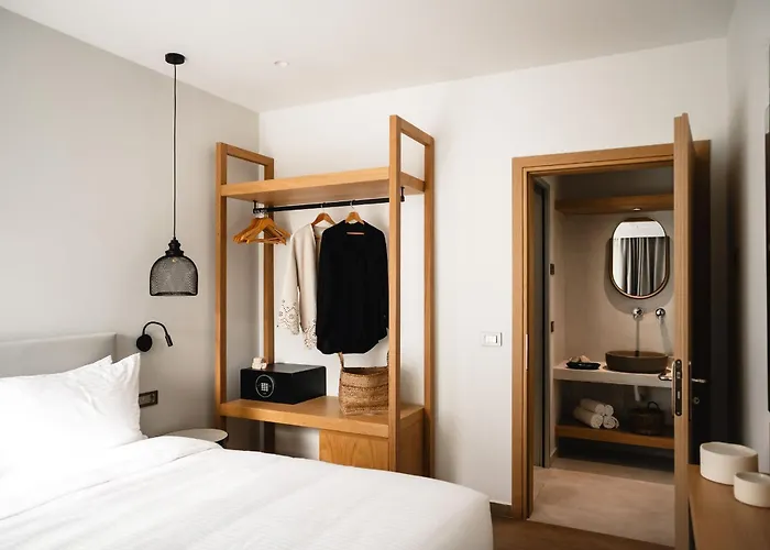 Batis Aero Beachfront Wellbeing Lägenhetshotell Rethymno