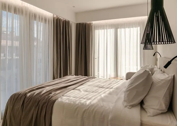 Batis Aero Beachfront Wellbeing Lägenhetshotell 3*