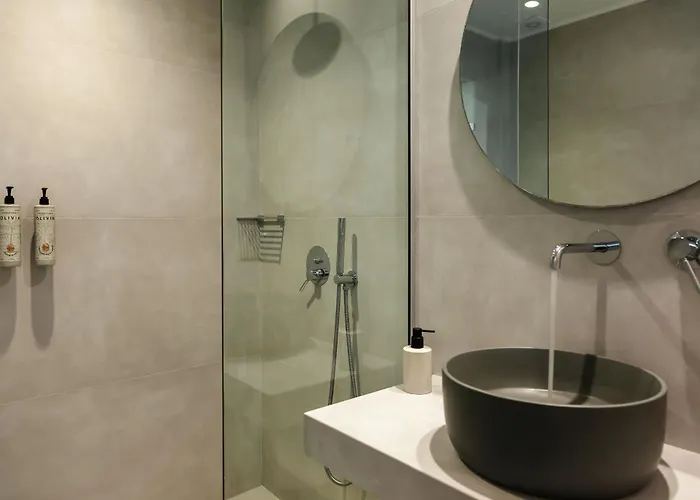 Batis Aero Beachfront Wellbeing Lägenhetshotell 3*